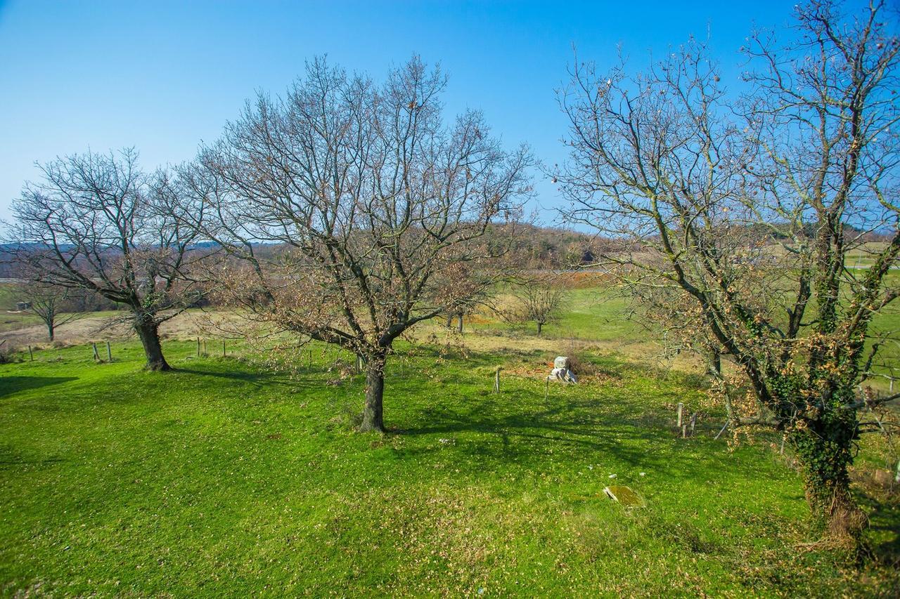 Stancija Lindi Porec Vrvari Bagian luar foto