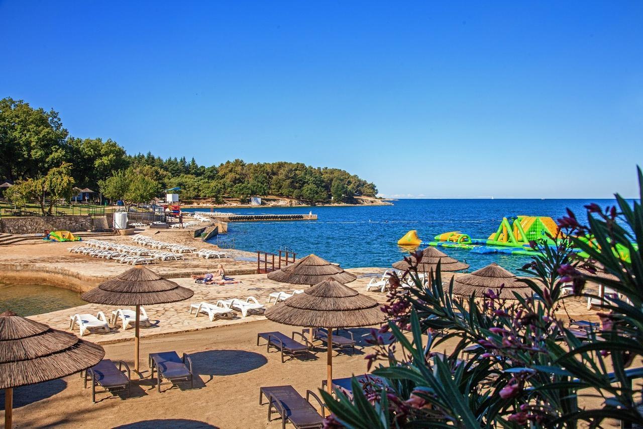 Stancija Lindi Porec Vrvari Bagian luar foto